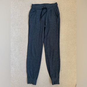 Lululemon Ready to Rulu jogger size 4